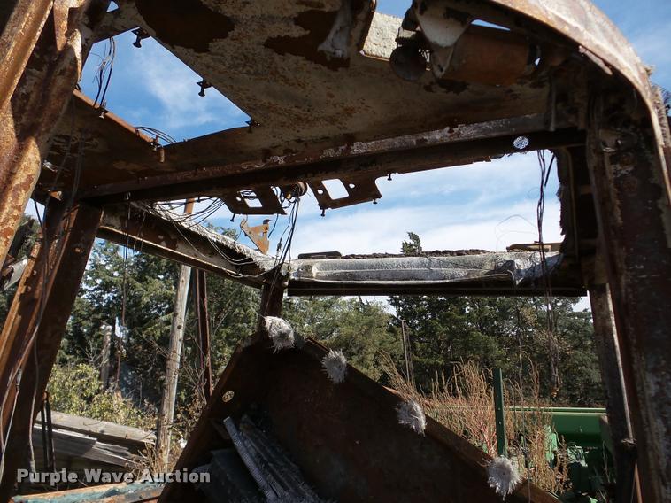 image for item DA8981 1973 John Deere 4630 tractor