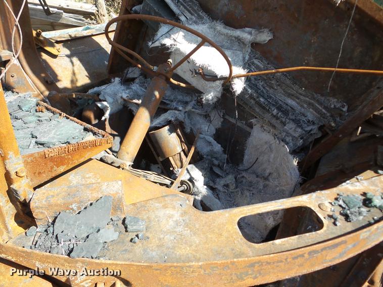 image for item DA8981 1973 John Deere 4630 tractor