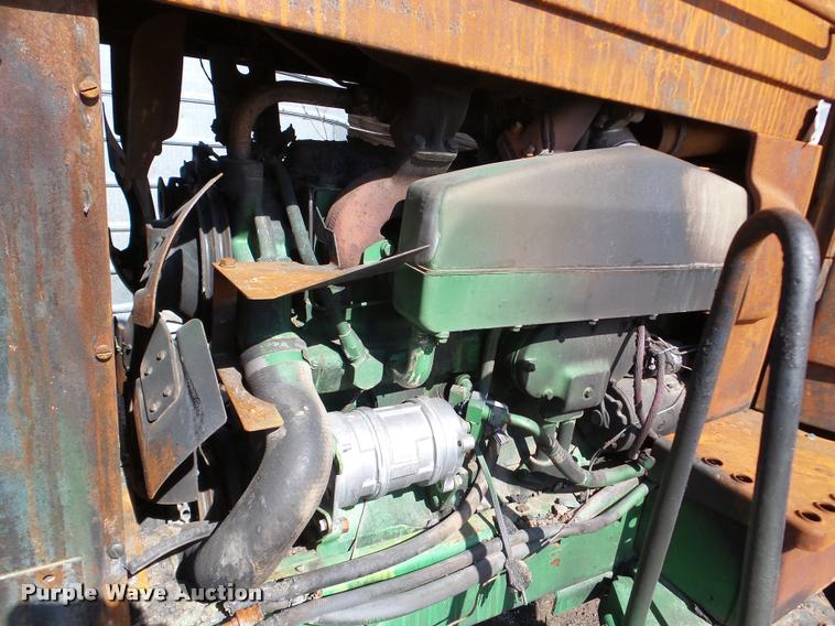 image for item DA8981 1973 John Deere 4630 tractor