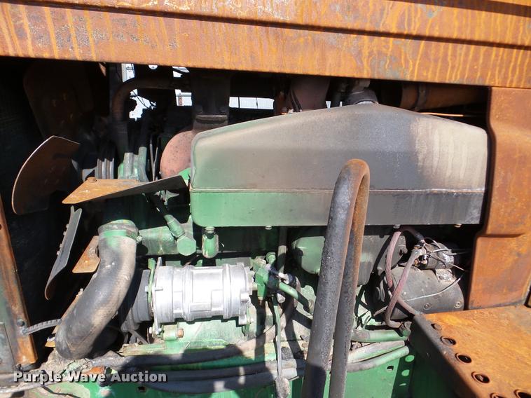 image for item DA8981 1973 John Deere 4630 tractor