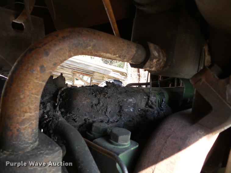 image for item DA8981 1973 John Deere 4630 tractor