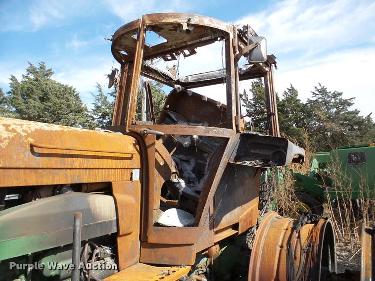 image for item DA8981 1973 John Deere 4630 tractor