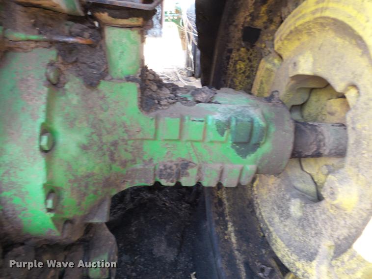 image for item DA8981 1973 John Deere 4630 tractor