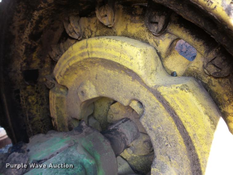 image for item DA8981 1973 John Deere 4630 tractor