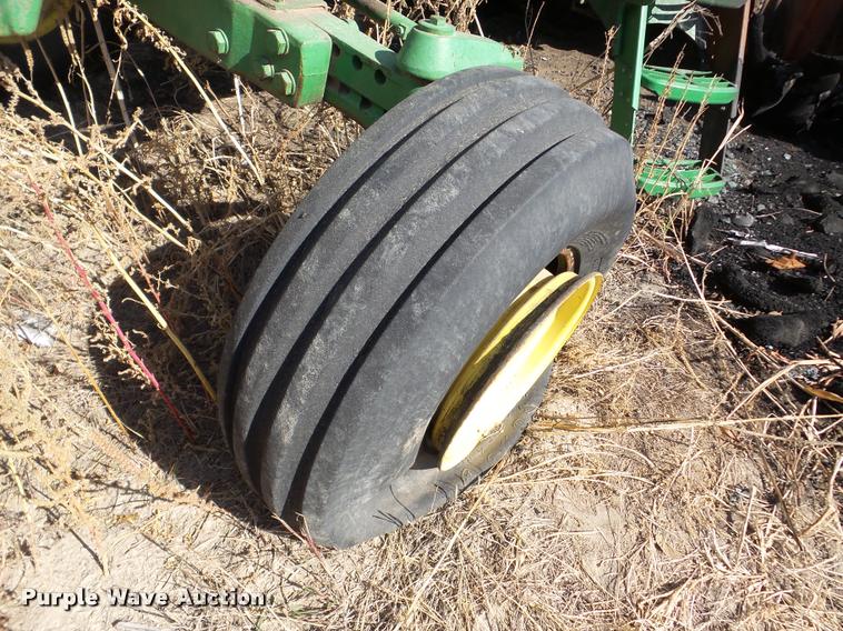 image for item DA8981 1973 John Deere 4630 tractor