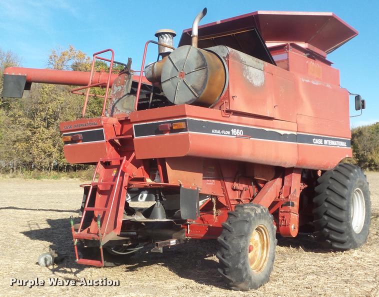 image for item DB3559 1989 Case IH 1660 combine