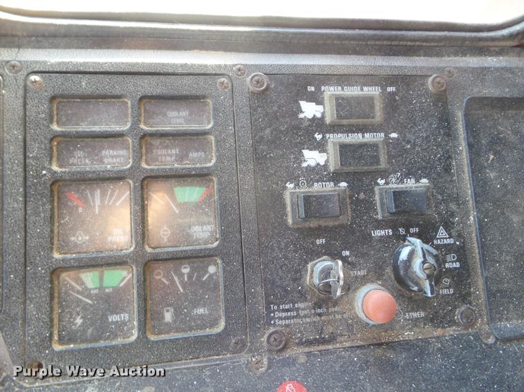 image for item DB3559 1989 Case IH 1660 combine