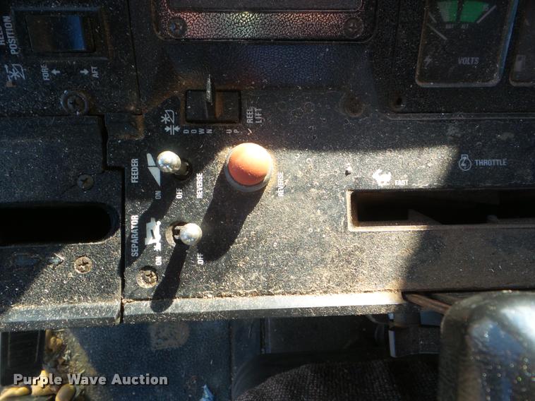 image for item DB3559 1989 Case IH 1660 combine