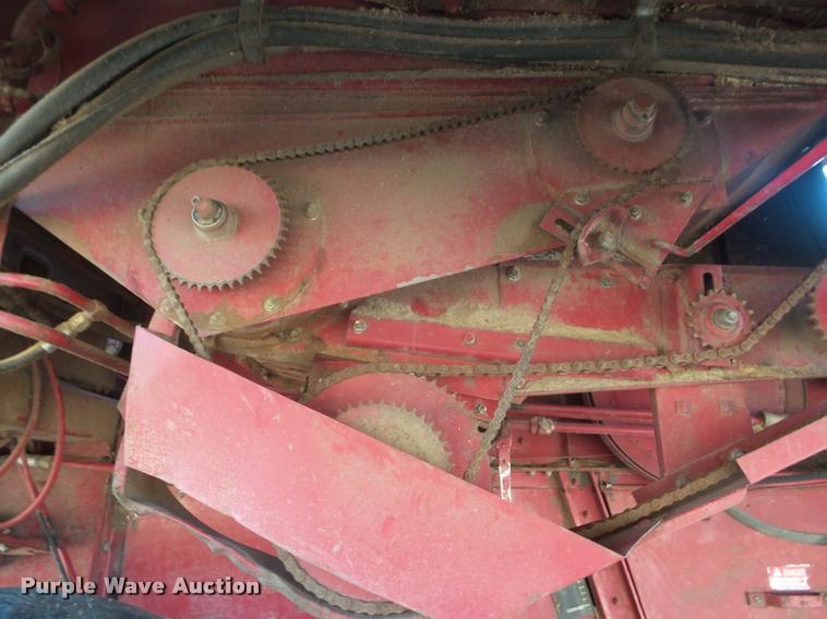 image for item DB3559 1989 Case IH 1660 combine