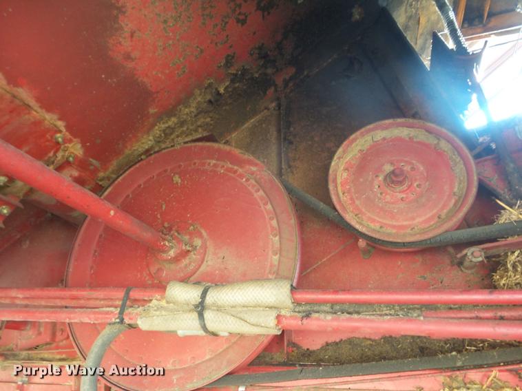 image for item DB3559 1989 Case IH 1660 combine