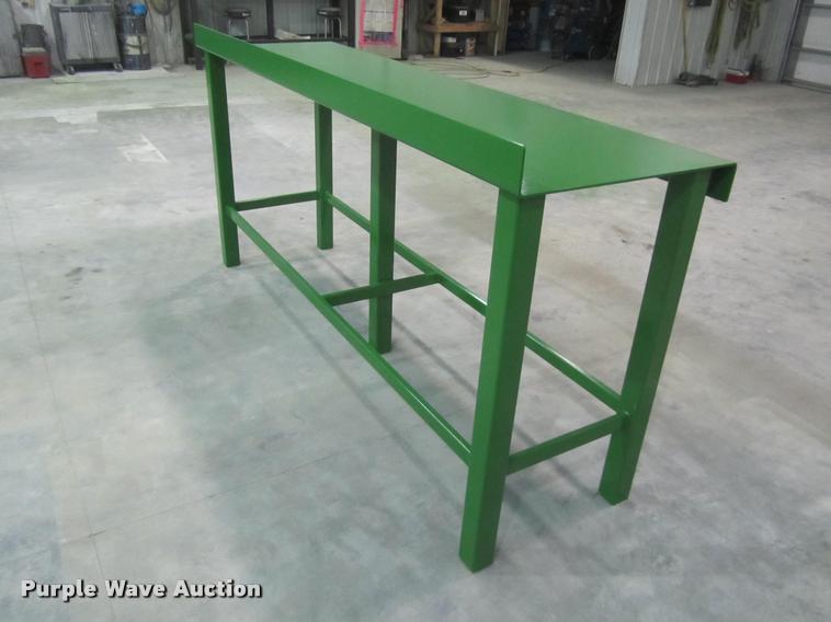 image for item F1311 Kush Manufaturing work bench