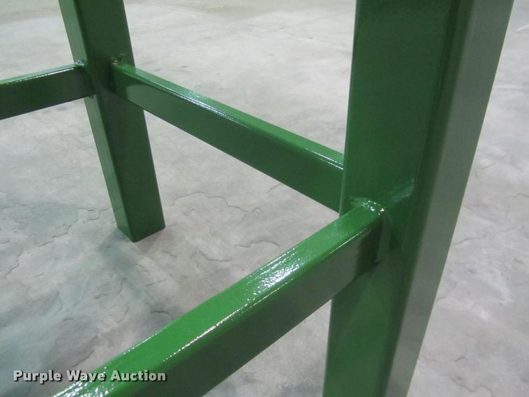 image for item F1312 Kush Manufaturing work bench