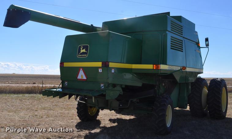 image for item G7498 1998 John Deere 9610 combine