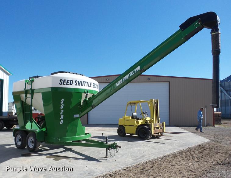 image for item J8694 Norwood Seed Shuttle SS290 seed tender