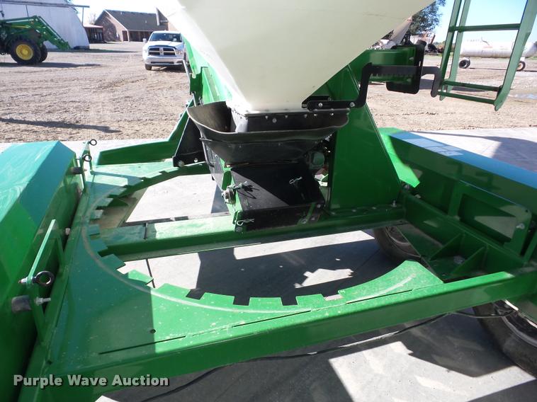 image for item J8694 Norwood Seed Shuttle SS290 seed tender