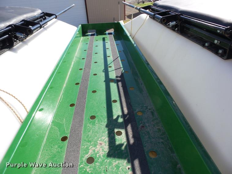 image for item J8694 Norwood Seed Shuttle SS290 seed tender