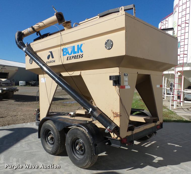 image for item J8695 Friesen seed tender