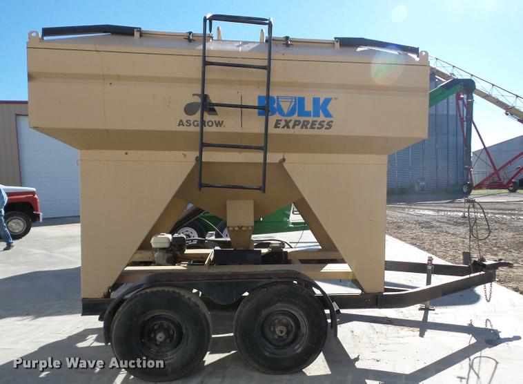 image for item J8695 Friesen seed tender