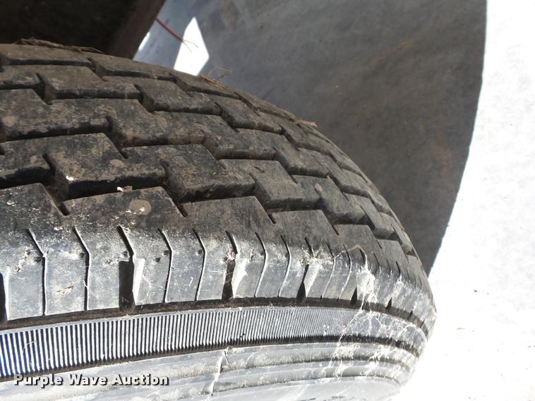 image for item J8695 Friesen seed tender