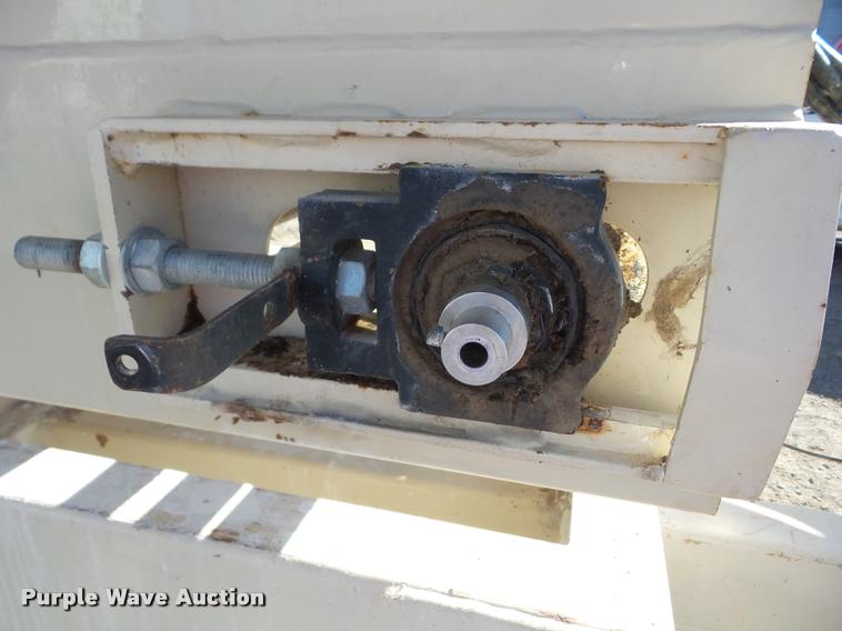 image for item J8696 2012 Lanco LS5330 manure/lime spreader