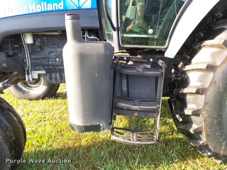 image for item K1069 2008 New Holland T6030 tractor