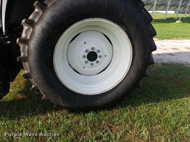 image for item K1069 2008 New Holland T6030 tractor