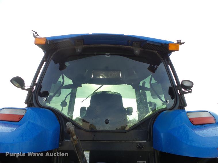 image for item K1069 2008 New Holland T6030 tractor