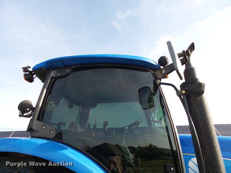 image for item K1069 2008 New Holland T6030 tractor