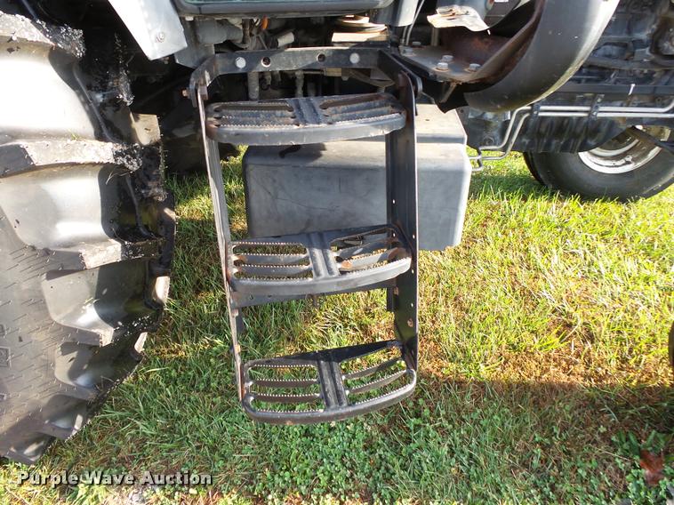 image for item K1069 2008 New Holland T6030 tractor