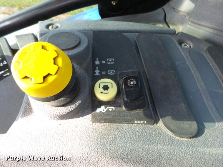 image for item K1069 2008 New Holland T6030 tractor