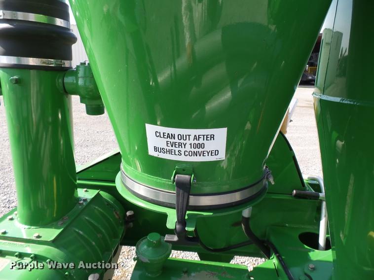 image for item K3434 2010 Walinga 6614DLX grain vacuum