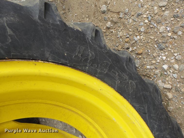 image for item K5597 2002 John Deere 6420 MFWD tractor