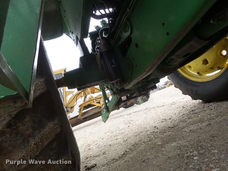 image for item K5597 2002 John Deere 6420 MFWD tractor