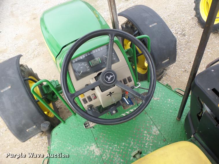 image for item K5597 2002 John Deere 6420 MFWD tractor