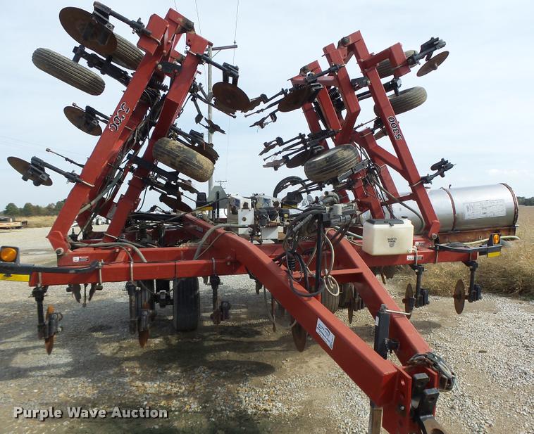 image for item K5611 Case IH Nutri-Placer 5300 anhydrous applicator