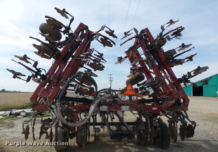 image for item K5611 Case IH Nutri-Placer 5300 anhydrous applicator
