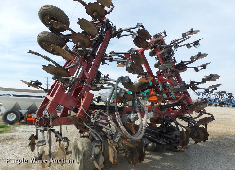 image for item K5611 Case IH Nutri-Placer 5300 anhydrous applicator
