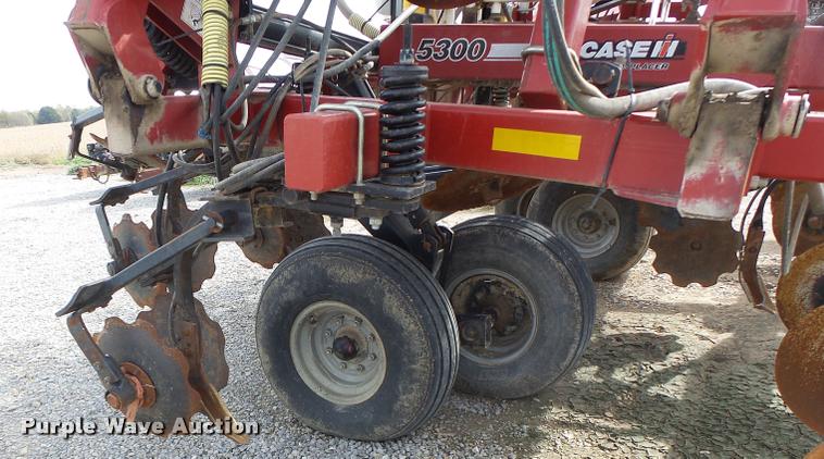 image for item K5611 Case IH Nutri-Placer 5300 anhydrous applicator