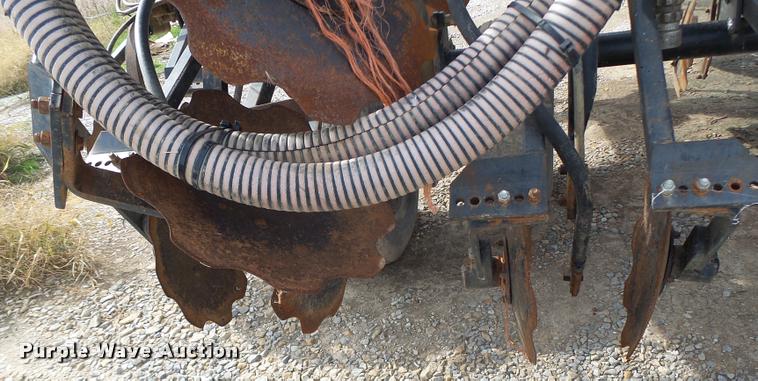 image for item K5611 Case IH Nutri-Placer 5300 anhydrous applicator