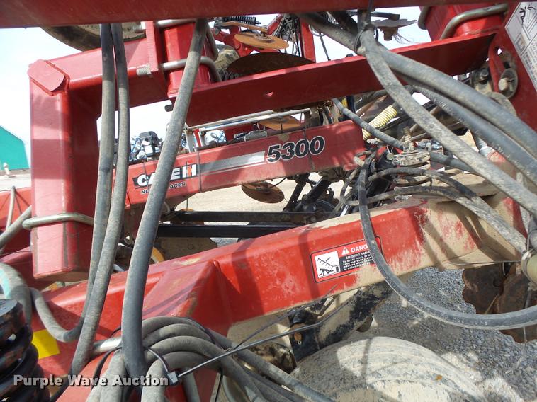 image for item K5611 Case IH Nutri-Placer 5300 anhydrous applicator