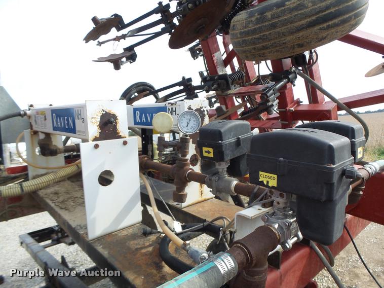 image for item K5611 Case IH Nutri-Placer 5300 anhydrous applicator