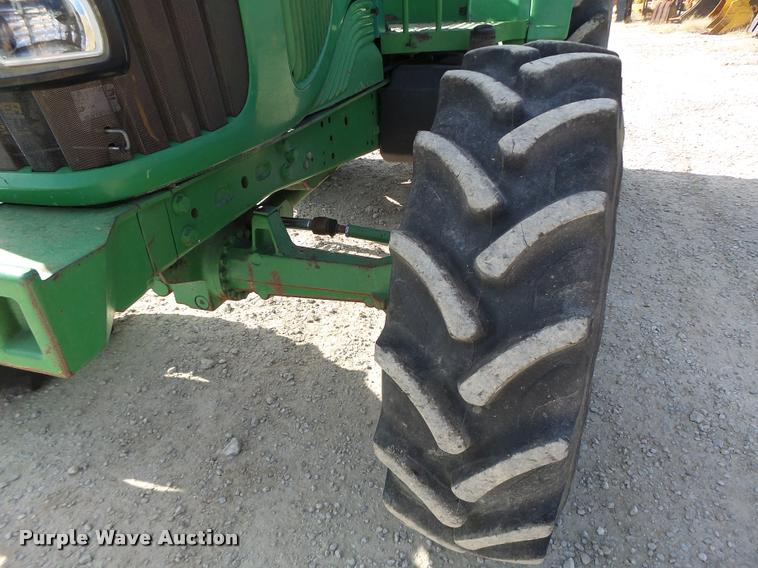 image for item K5633 2003 John Deere 6420 MFWD tractor