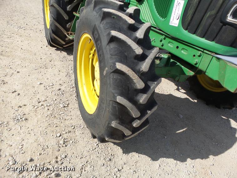 image for item K5633 2003 John Deere 6420 MFWD tractor