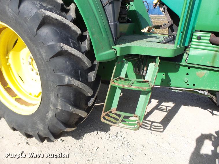 image for item K5633 2003 John Deere 6420 MFWD tractor