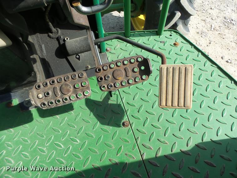 image for item K5633 2003 John Deere 6420 MFWD tractor