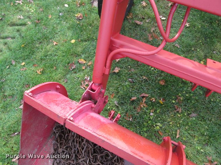 image for item K6231 1953 Massey-Harris 33 tractor