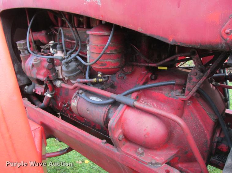 image for item K6231 1953 Massey-Harris 33 tractor