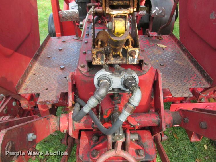 image for item K6231 1953 Massey-Harris 33 tractor