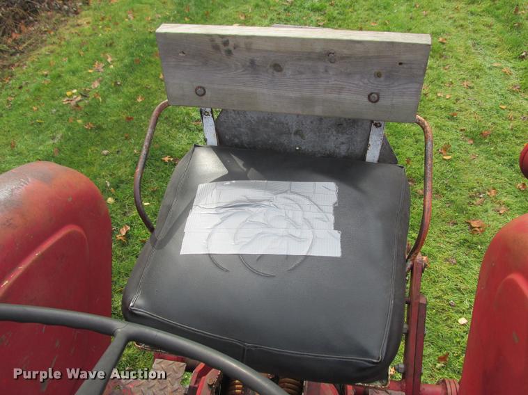 image for item K6231 1953 Massey-Harris 33 tractor