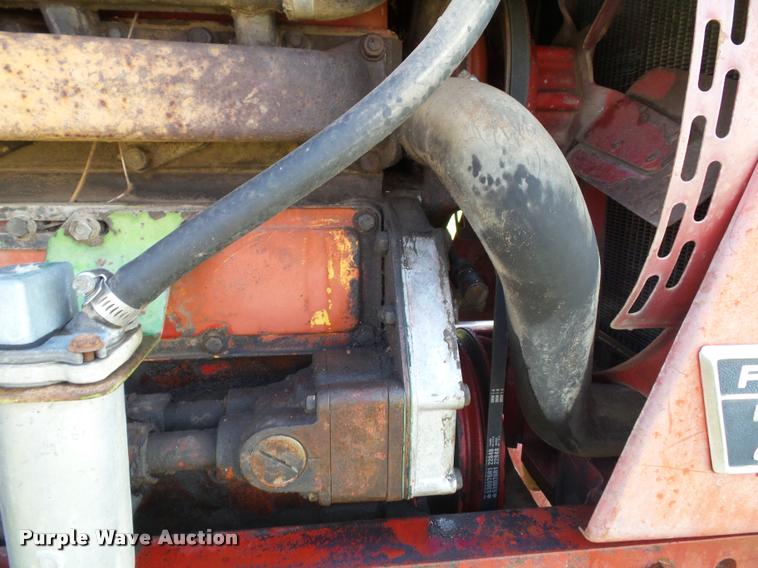 image for item K8088 1969 International 756 tractor